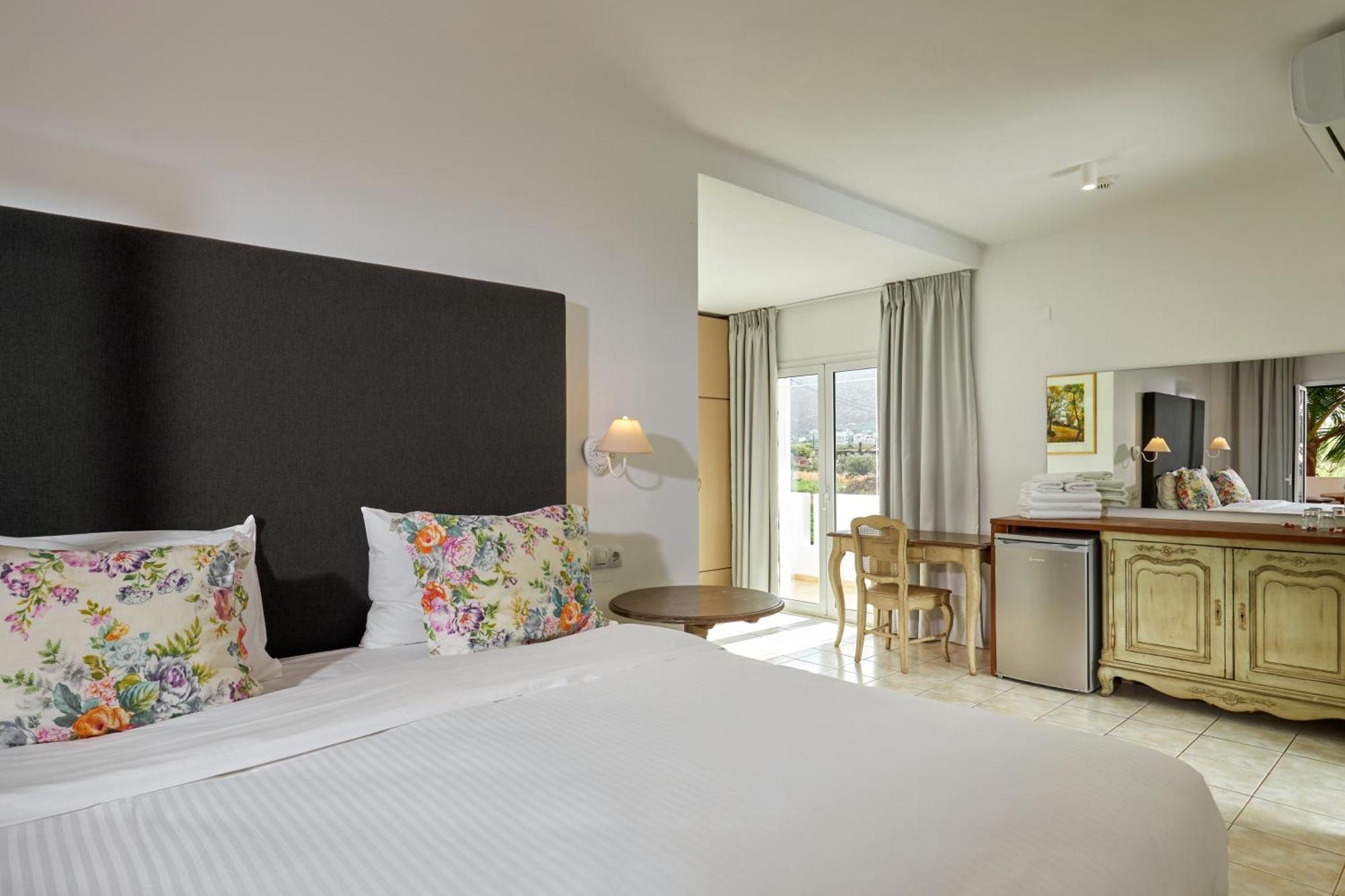 Sirens Beach & Village มาเลีย ภายนอก รูปภาพ